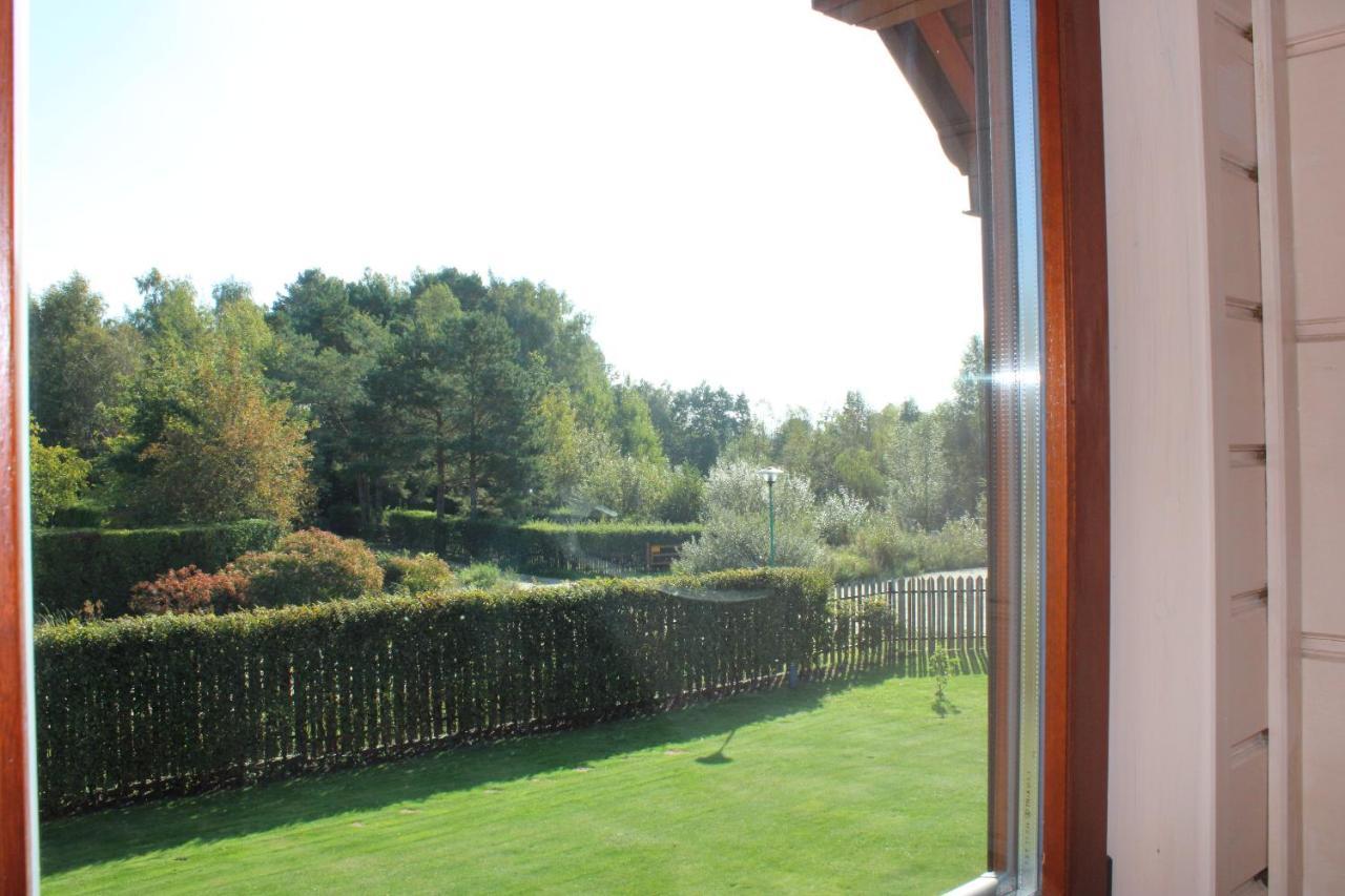 Dom Wakacyjny Z Basenem Dębki Exterior foto