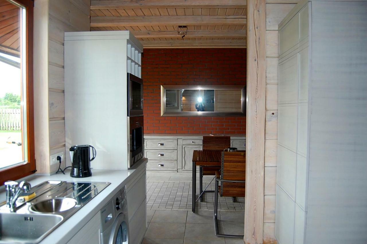 Dom Wakacyjny Z Basenem Dębki Exterior foto